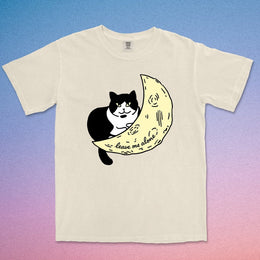 "Leave me alone" Cat on The Moon T-shirt